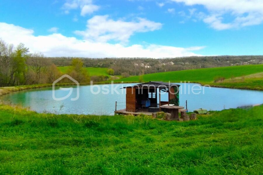 Terrain à vendre à Penne d agenais — Vue lac — photo 4