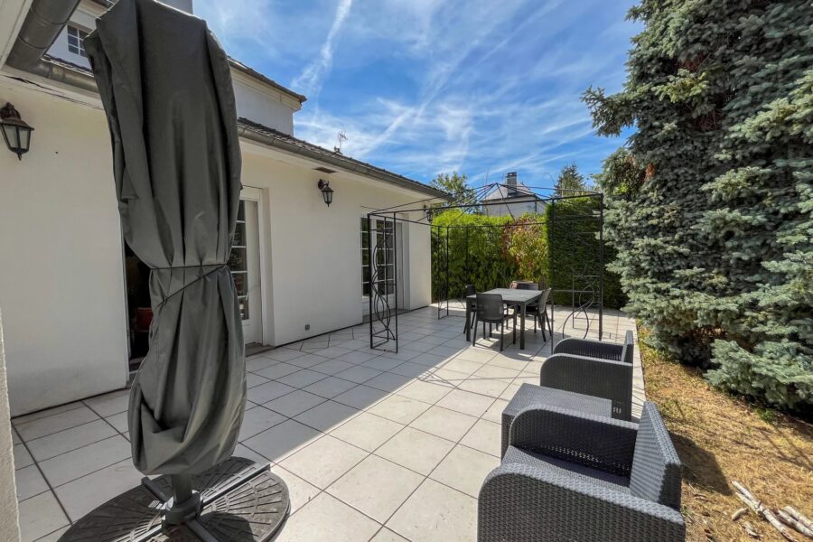 Maison à vendre à Villemomble — Vue parc — photo 10