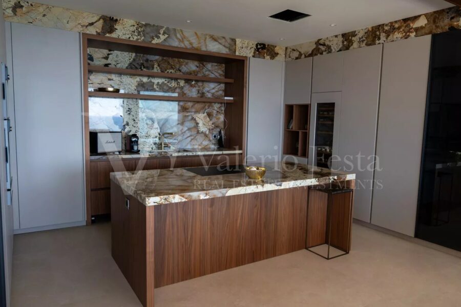 Maison à vendre à Beausoleil — Vue mer — photo 6