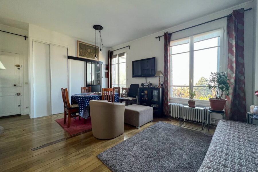 Appartement à vendre à Le raincy — Vue parc — photo 2