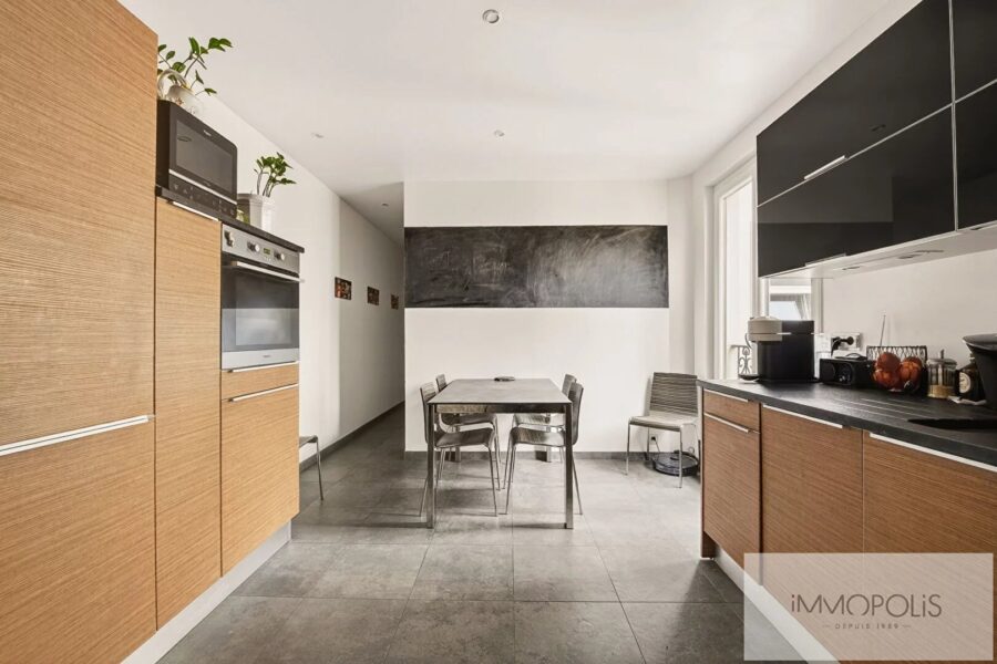 Appartement à vendre à Paris 9ème — Vue sur la ville — photo 14