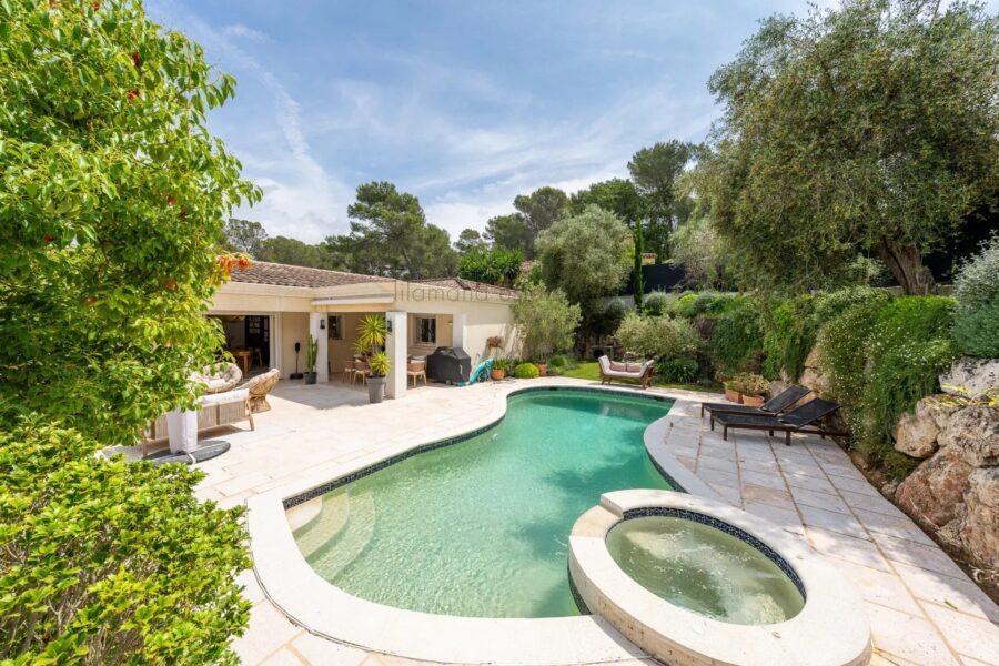 Maison à vendre à Mouans-sartoux