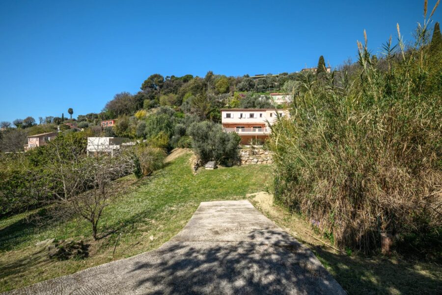 Maison à vendre à Nice — Vue montagne — photo 8