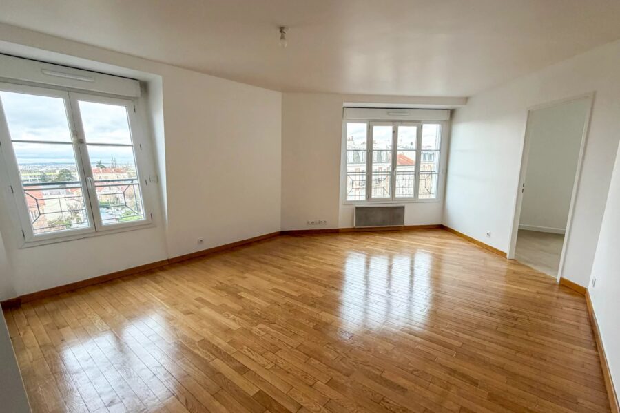 Appartement à vendre à Le raincy — Vue sur la ville — photo 2