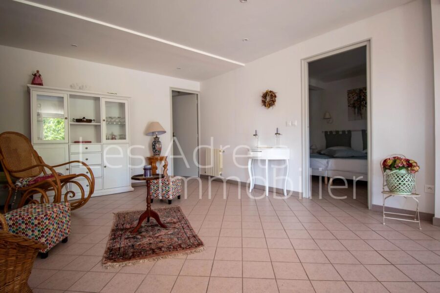 Maison à vendre à Les adrets-de-l&rsquo;estérel — Vue montagne — photo 13