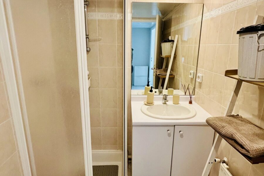 Appartement à vendre à Golfe-juan — Vue mer — photo 7