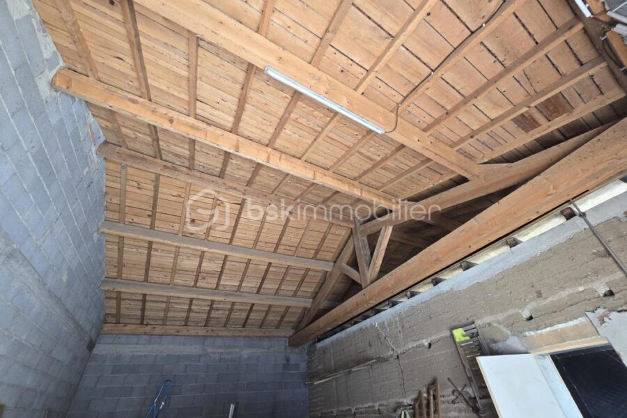 Maison à vendre à Limons