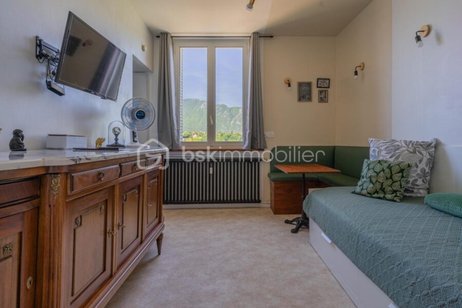 Appartement à vendre à Aix les bains — Vue montagne — photo 5