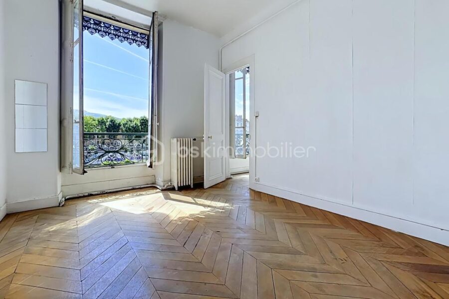 Appartement à vendre à Grenoble — Vue fleuve — photo 5