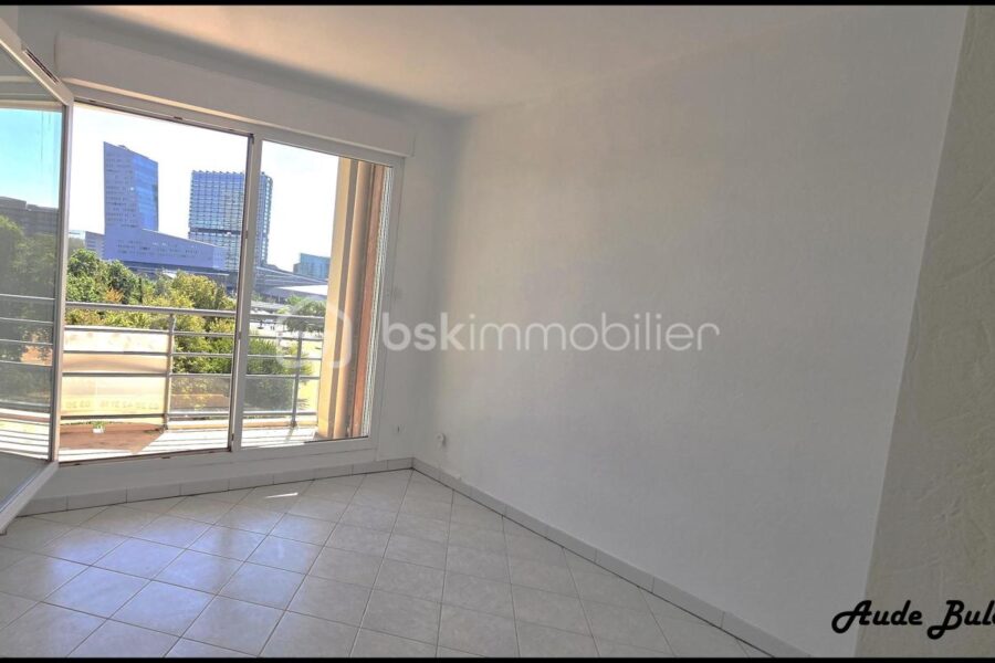 Appartement à vendre à Lille — Vue sur la ville — photo 6