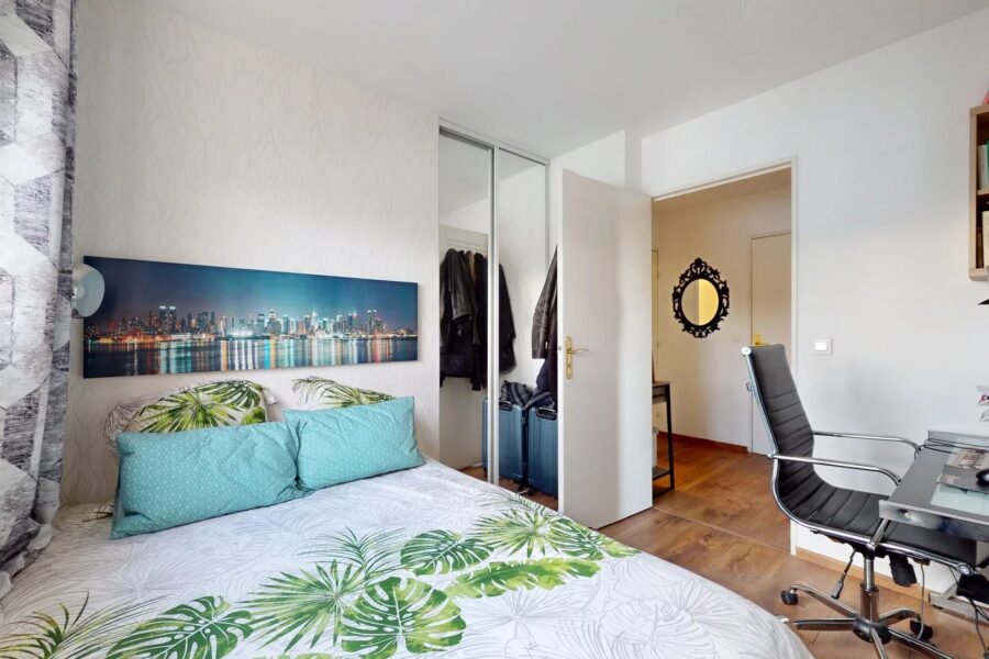 Appartement à vendre à Guyancourt — Vue parc — photo 7