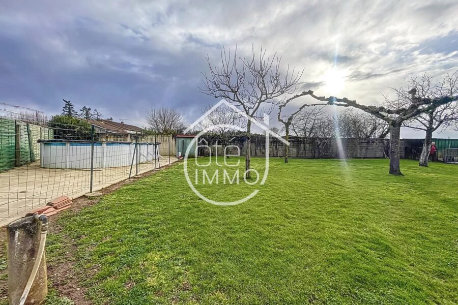 Maison à vendre à Saint-pey-de-castets — Vue parc — photo 12