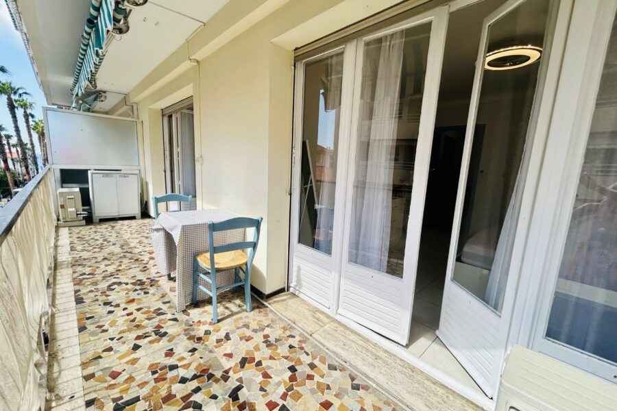 Appartement à vendre à Antibes — Vue mer — photo 9