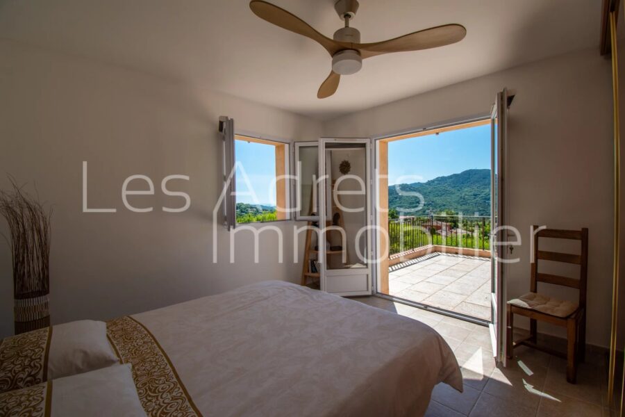 Maison à vendre à Les adrets-de-l&rsquo;estérel — Vue mer — photo 14