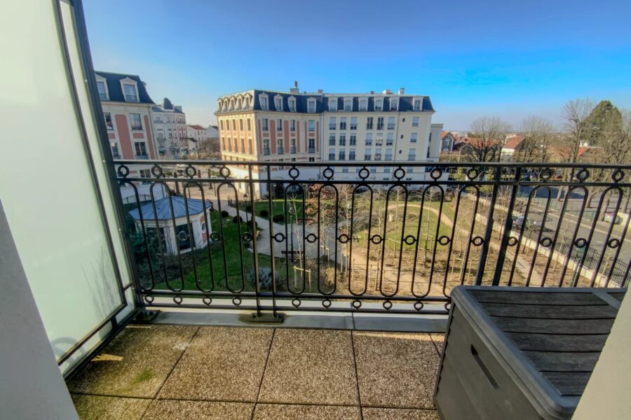 Appartement à vendre à Le raincy — Vue parc — photo 7