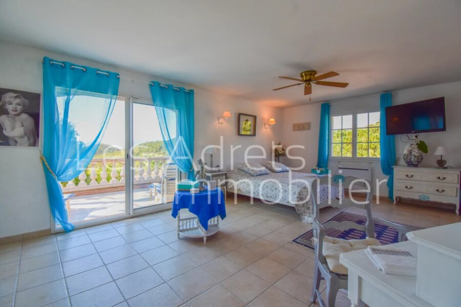 Maison à vendre à Les adrets-de-l&rsquo;estérel — Vue montagne — photo 17