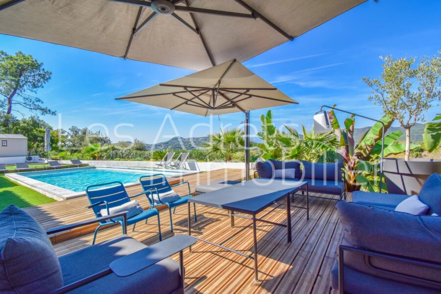 Maison à vendre à Les adrets-de-l&rsquo;estérel — Vue montagne — photo 4