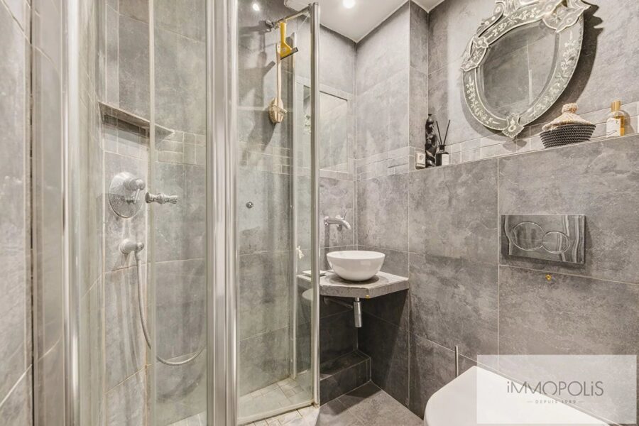 Appartement à vendre à Paris 9ème — Vue sur la ville — photo 15