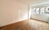 Appartement à vendre à Paris 20ème — Vue sur la ville — photo 3