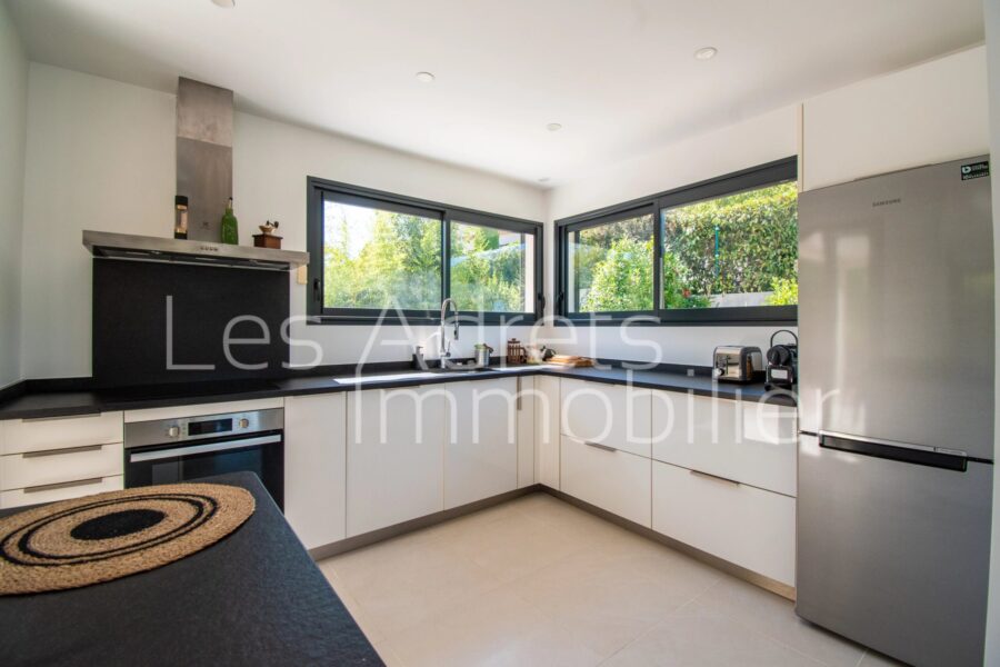 Maison à vendre à Les adrets-de-l&rsquo;estérel — Vue mer — photo 15
