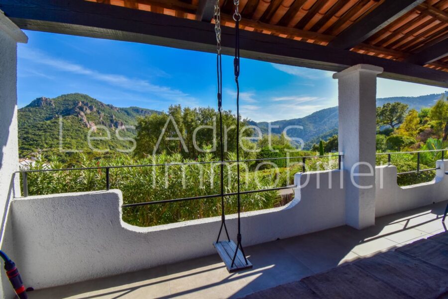 Maison à vendre à Les adrets-de-l&rsquo;estérel — Vue montagne — photo 8