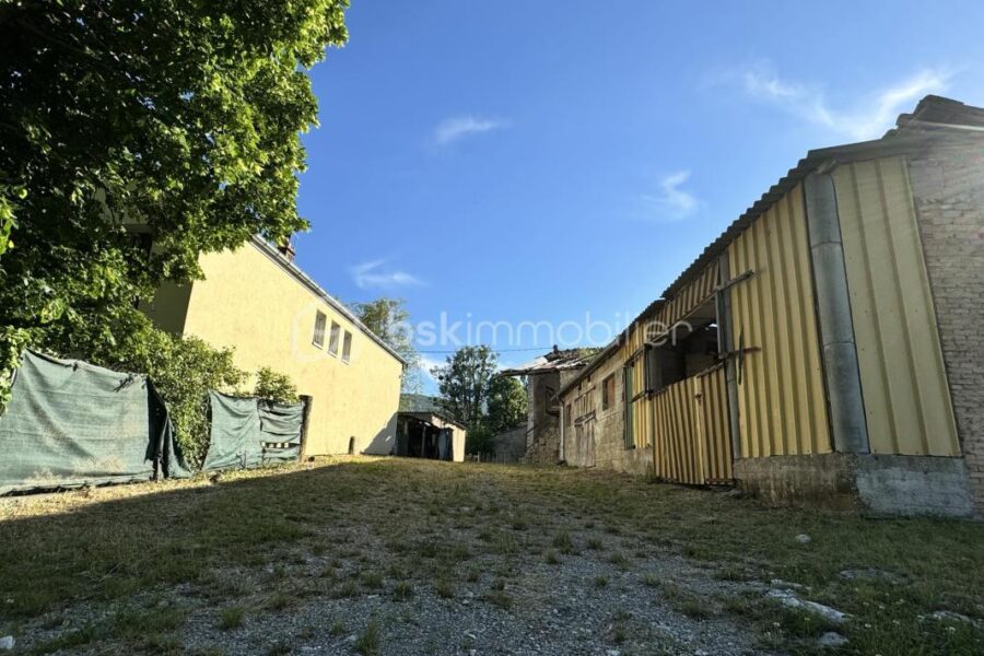 Maison à vendre à Aspremont