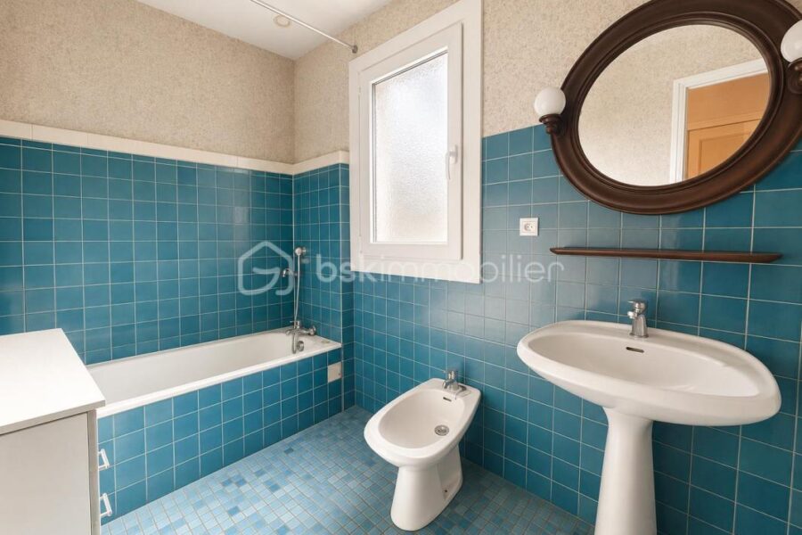 Maison à vendre à Crolles — Vue montagne — photo 6