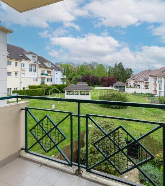 Appartement à vendre à Claye souilly — Vue parc — photo 6