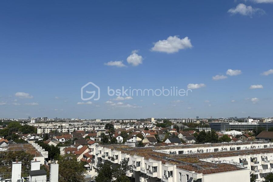 Appartement à louer à Champigny sur marne — Vue sur la ville — photo 1