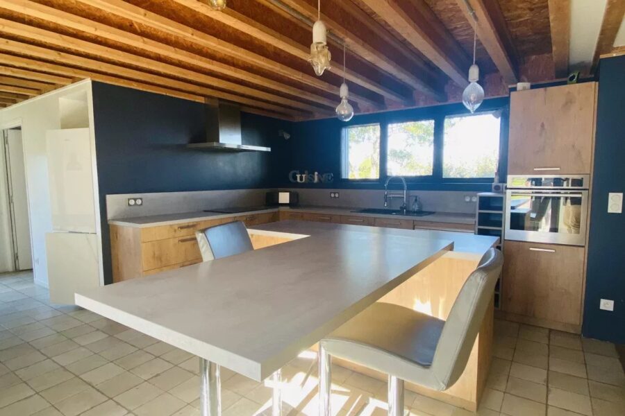 Maison à vendre à Saint-pierre-du-bû