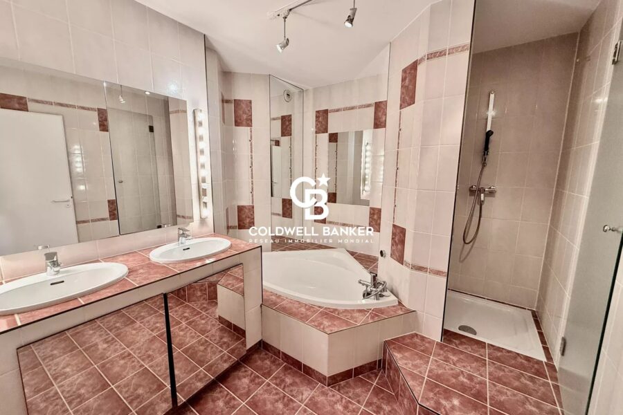 Appartement à vendre à Ambilly — Vue montagne — photo 11