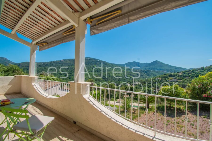 Maison à vendre à Les adrets-de-l&rsquo;estérel — Vue montagne — photo 10