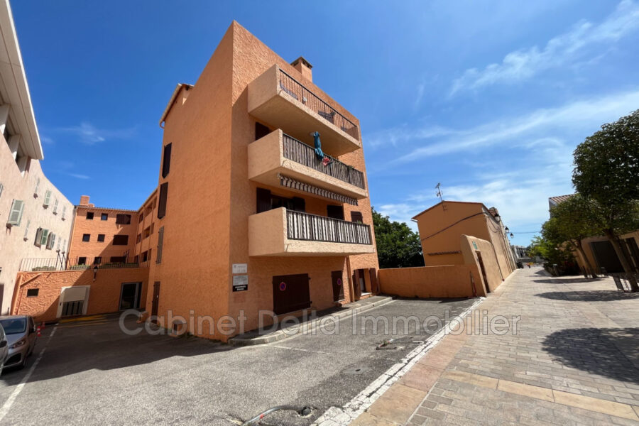 Appartement à louer à Ollioules — Vue parc & jardin — photo 7