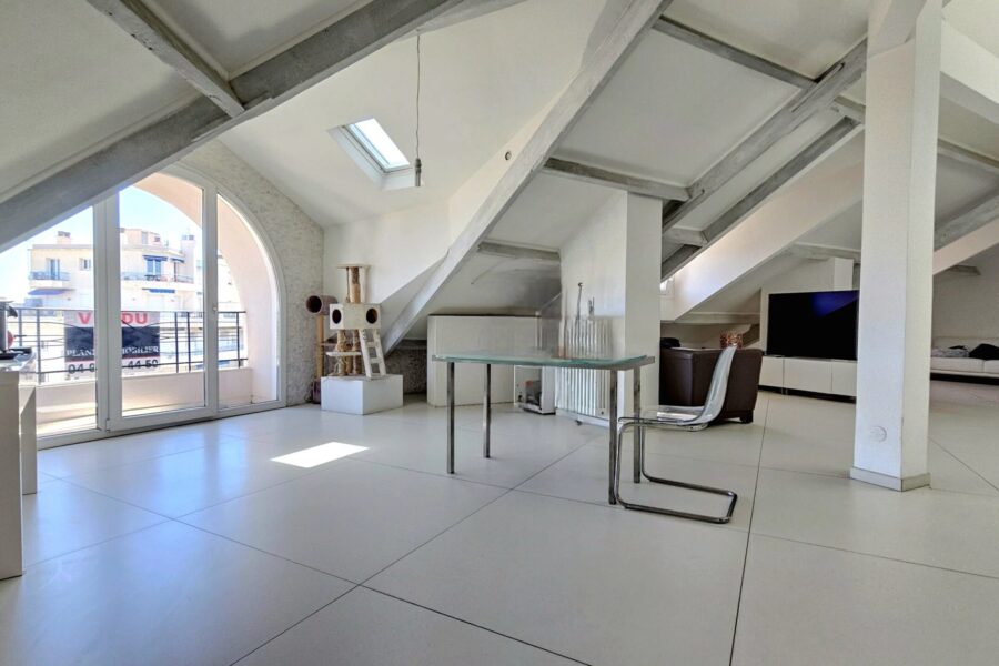 Appartement à vendre à Juan-les-pins — Vue mer — photo 4