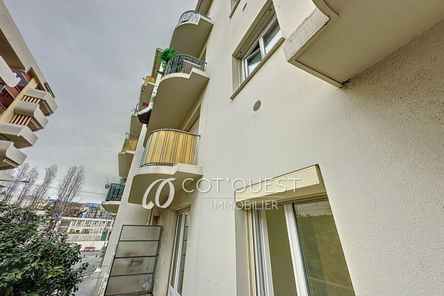 Appartement à vendre à Nice — Vue sur la ville — photo 6