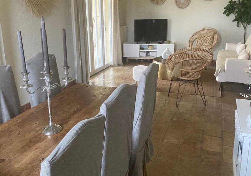 Maison à louer à Cagnes-sur-mer