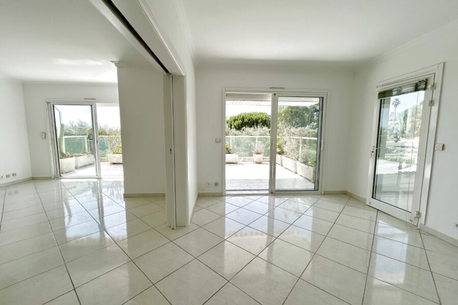 Appartement à vendre à Antibes — Vue mer — photo 11