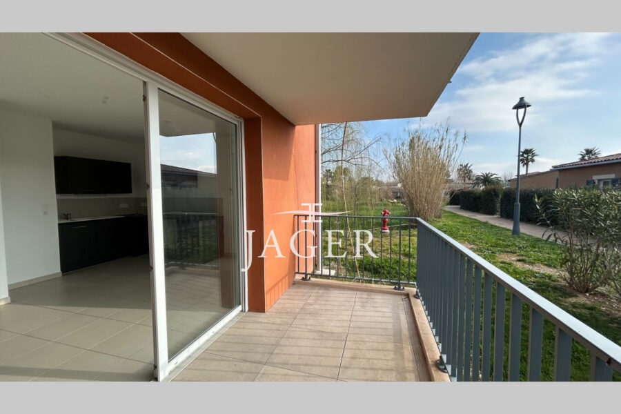 Appartement à vendre à Grimaud — Vue parc — photo 1