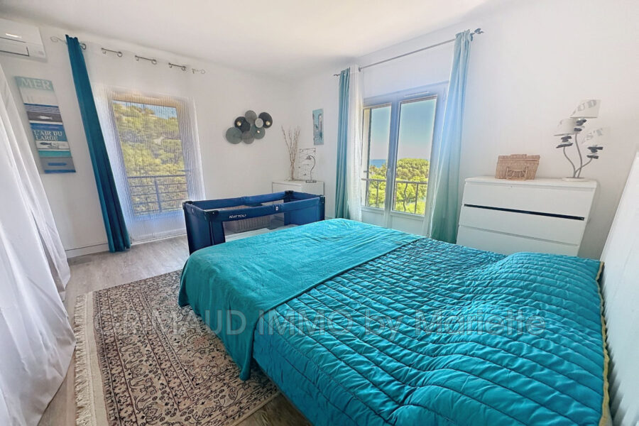 Maison à vendre à Les issambres — Vue mer — photo 3