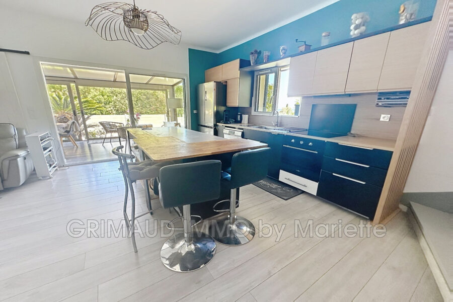 Maison à vendre à Les issambres — Vue mer — photo 5