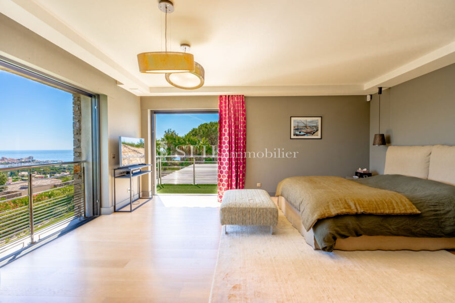 Maison à vendre à Sainte-maxime