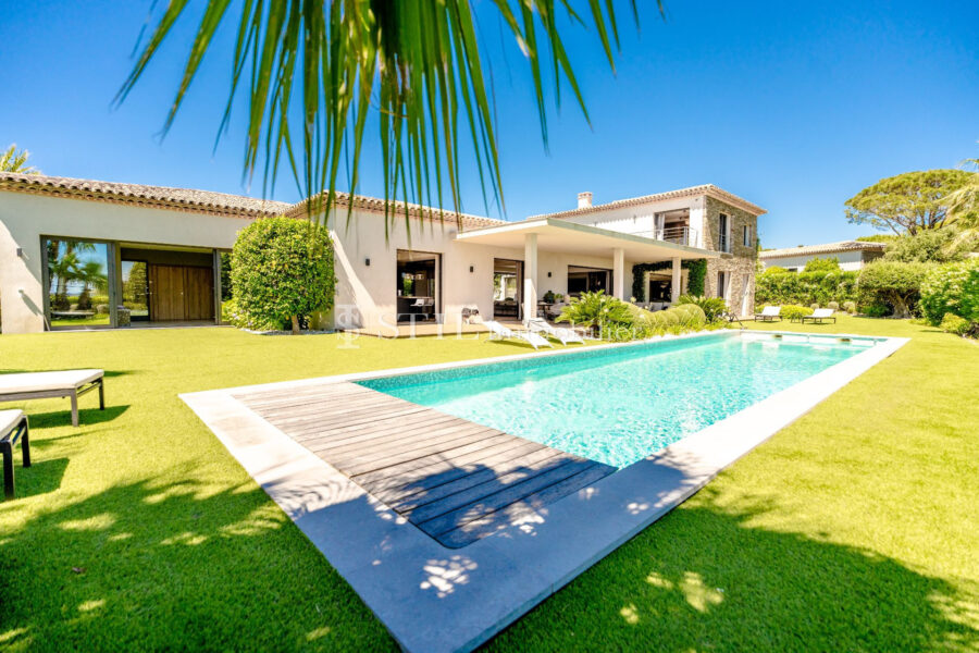 Maison à vendre à Sainte-maxime