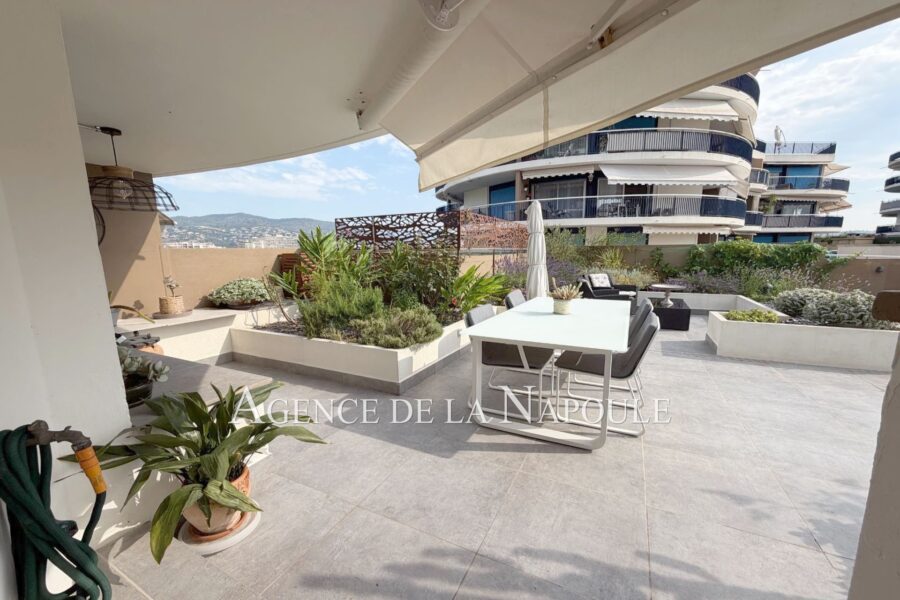Appartement à vendre à Mandelieu-la-napoule