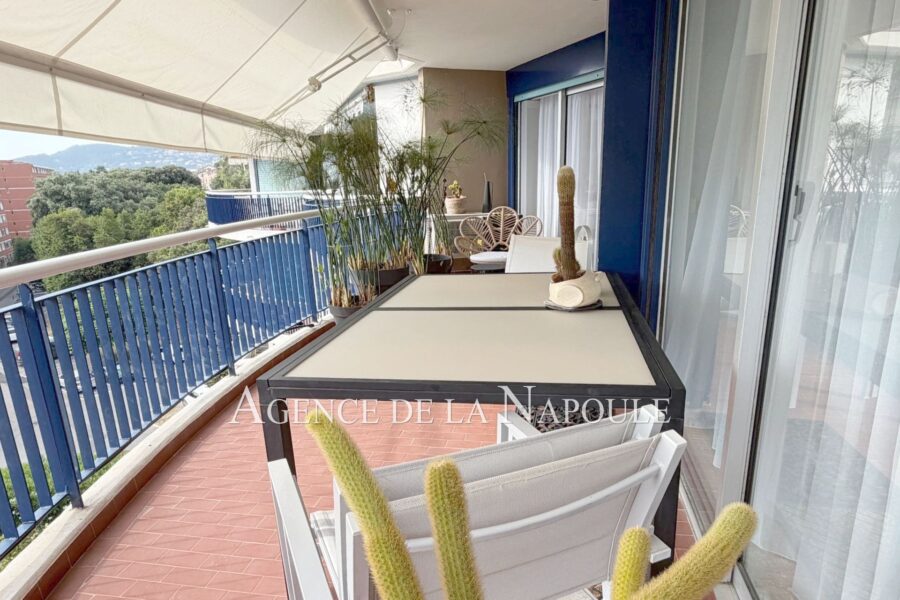 Appartement à vendre à Mandelieu-la-napoule