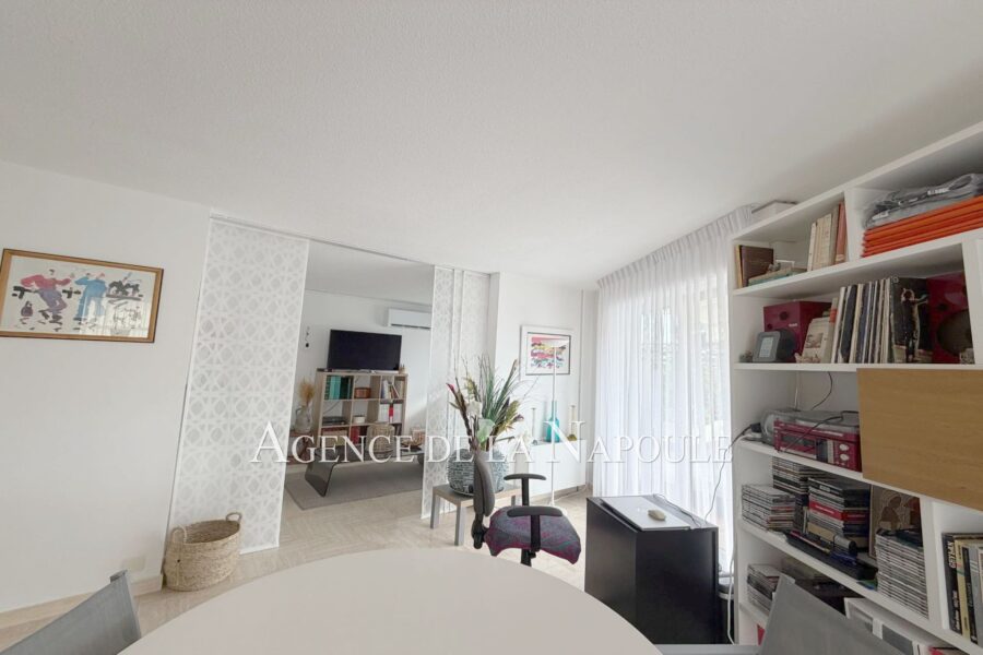 Appartement à vendre à Mandelieu-la-napoule