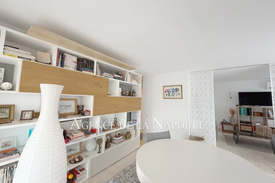 Appartement à vendre à Mandelieu-la-napoule