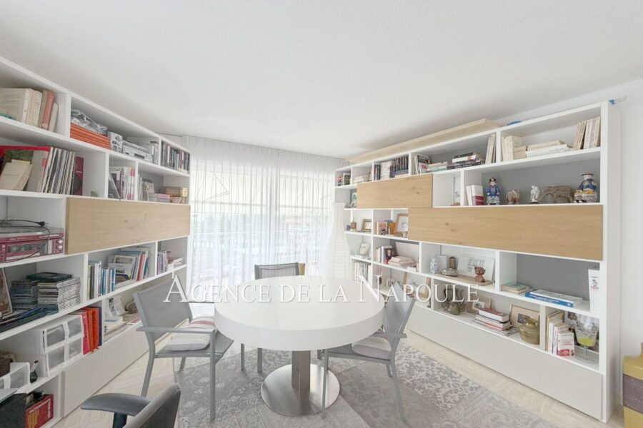 Appartement à vendre à Mandelieu-la-napoule