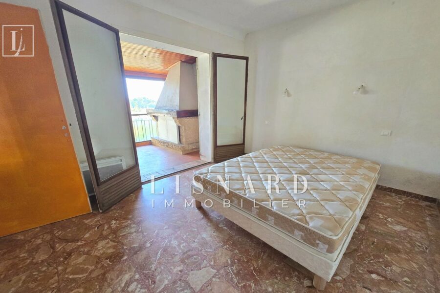 Maison à vendre à Vallauris — Vue mer — photo 8