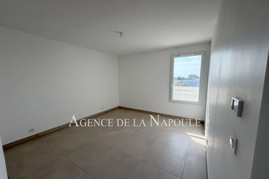 Appartement à vendre à Mandelieu-la-napoule