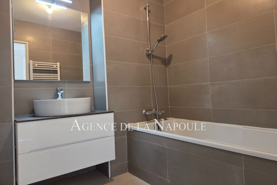 Appartement à vendre à Mandelieu-la-napoule